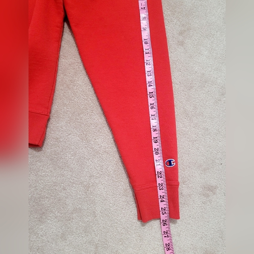 Champion Red Crewneck Sweatshirt Unisex Size Large Classic Logo Pullover - Picture 9 of 12